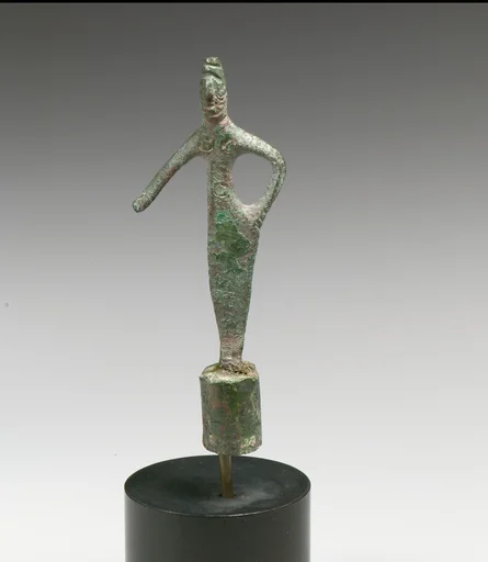 Statuette of a Woman