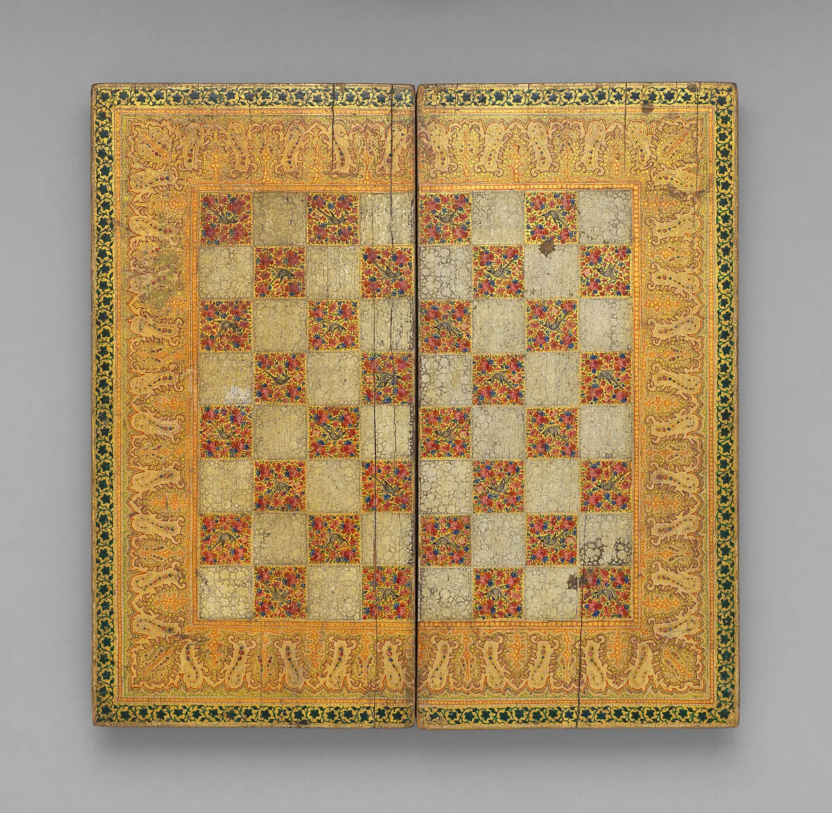 Chess and backgammon board — Unknown