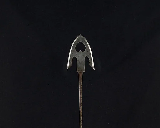 Arrowhead (<i>Yanone</i>)