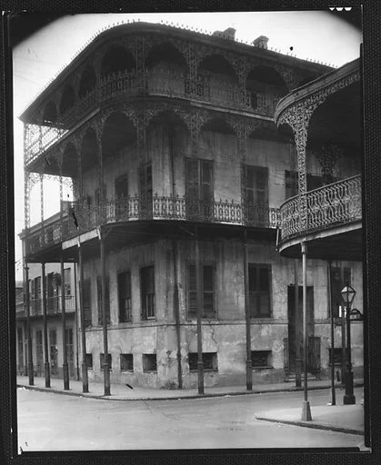 [Cast-Iron Balconied House on Corner, New Orleans, Louisiana]