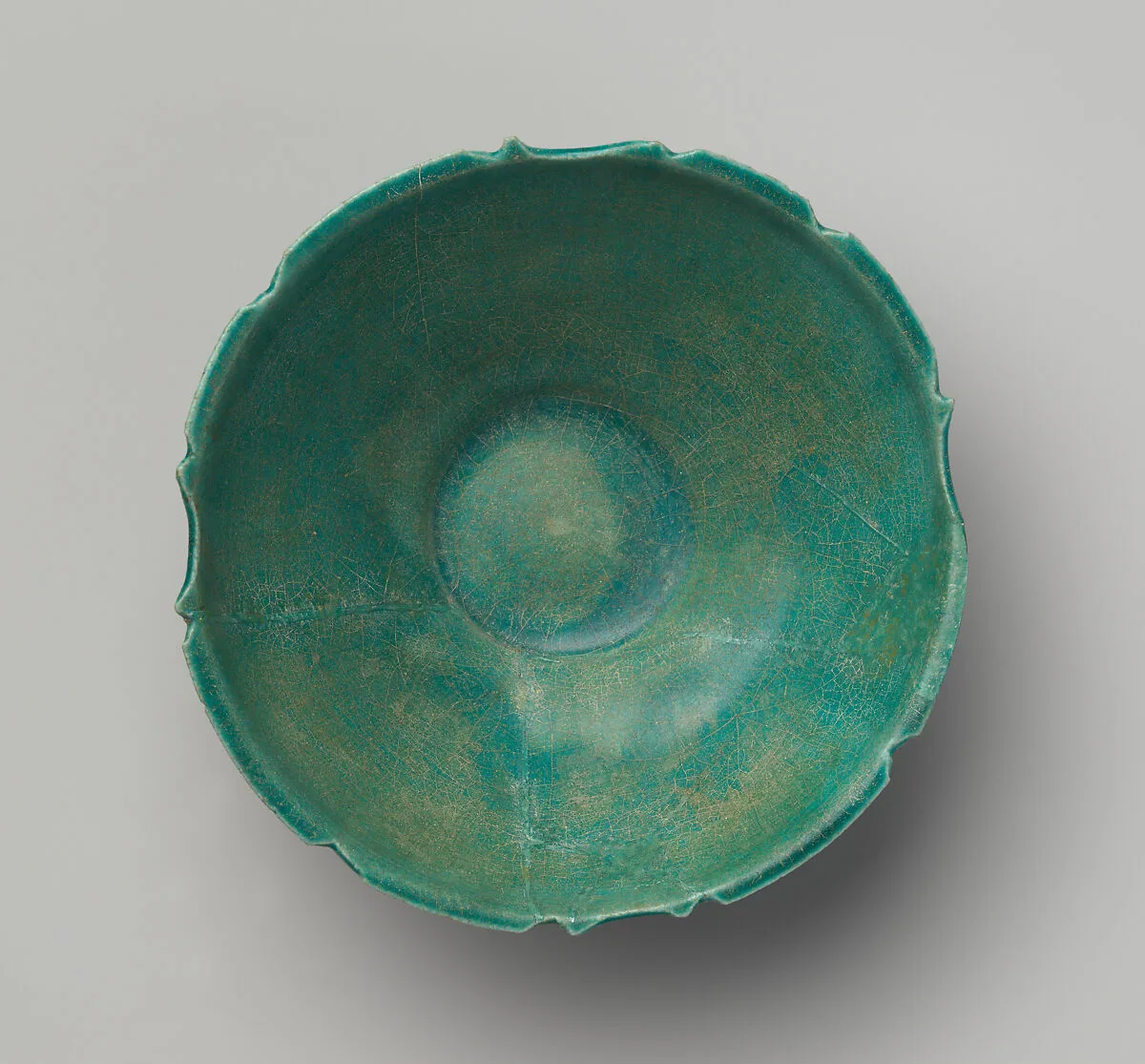 Turquoise Bowl with Carved Rim — Unknown