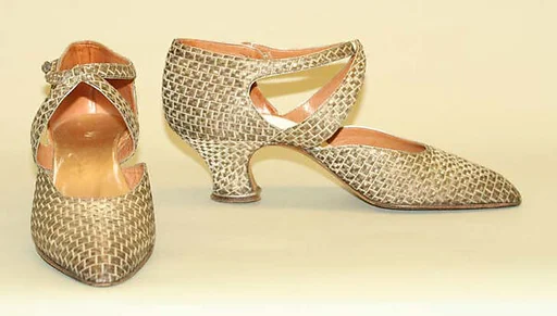 Evening shoes