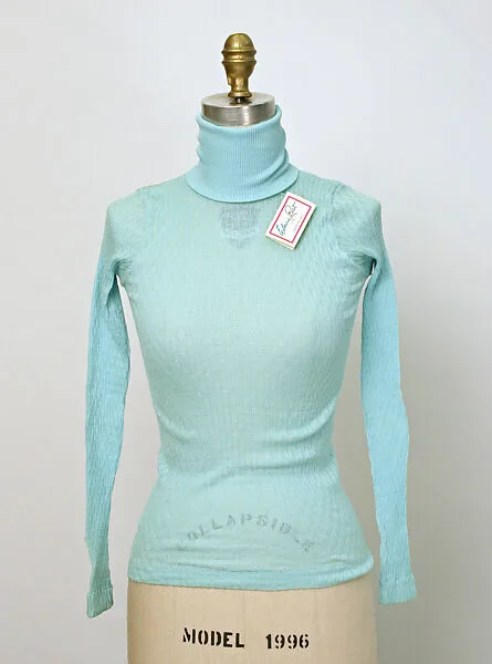 Turtleneck sweater — Elaine Post