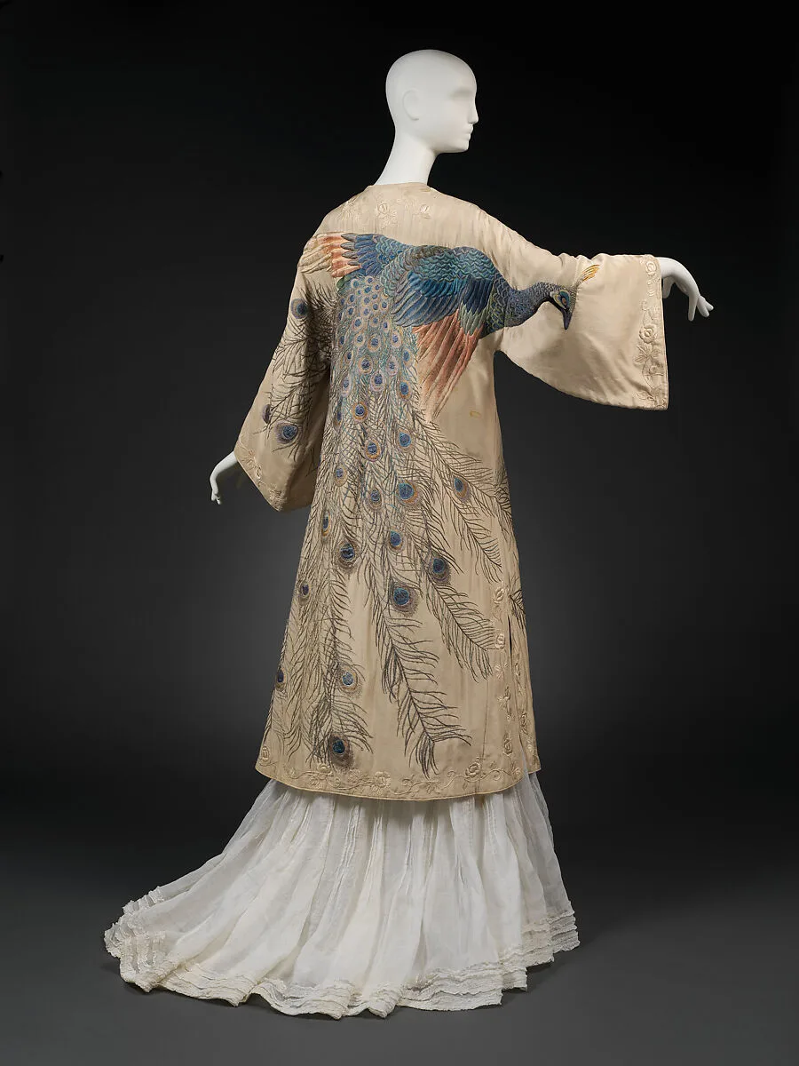 Coat — Iida & Co./Takashimaya