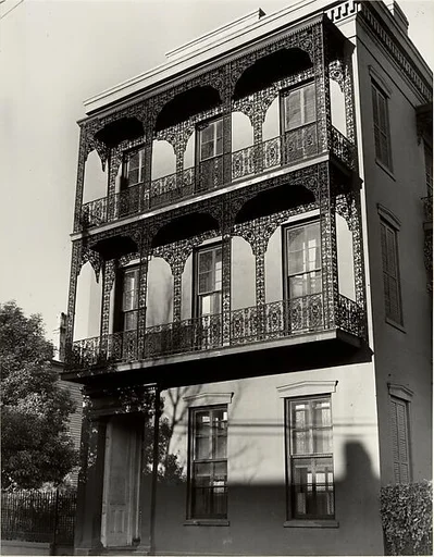 The Hyper-Real Shadows