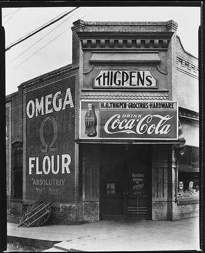 [Thigpens Groceries and Hardware Store, Marion, Alabama]