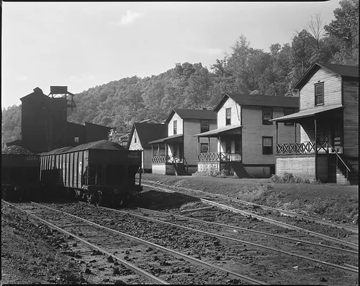 [Company Houses for Coal Miners Next to Factory and Railroad Tracks, Osage, West Virginia]