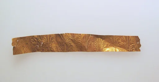 Frontlet of gold leaf
