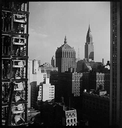 [4 Details of Construction Site, New York City]