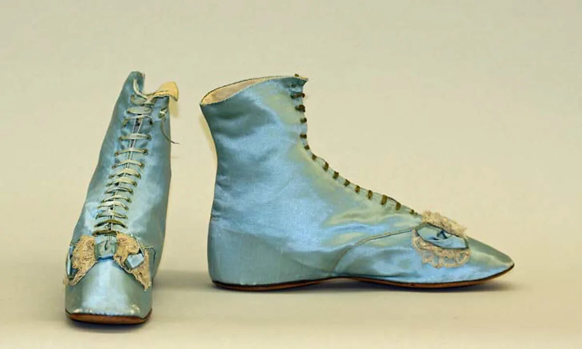Shoes — Unknown