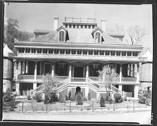 [San Francisco Plantation House, Reserve Vicinity, Louisiana]