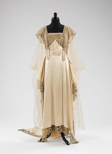 Evening dress