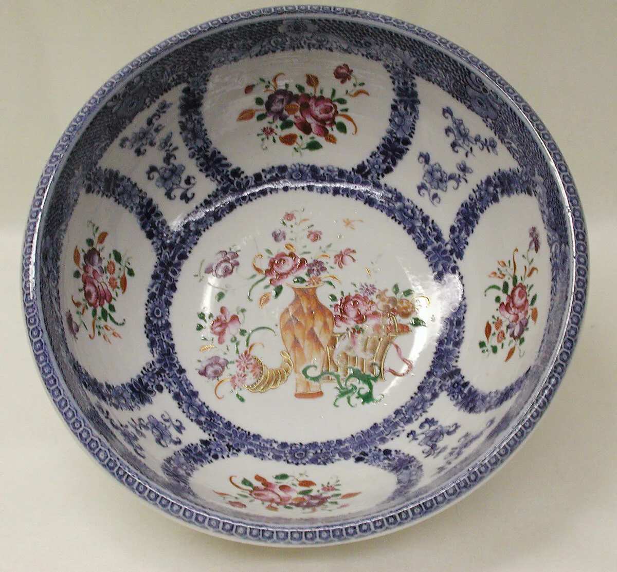 Basin — Unknown