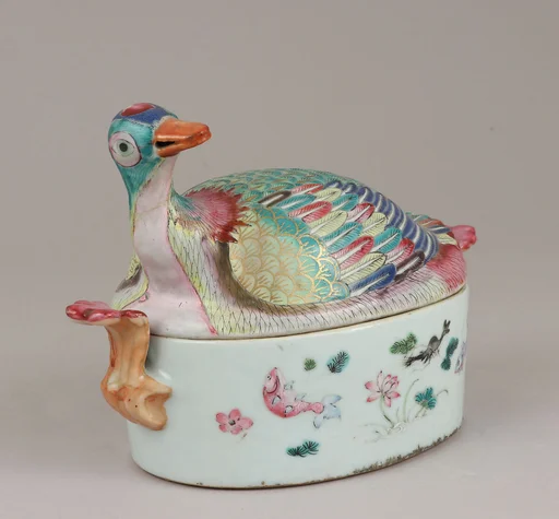 Tureen with cover