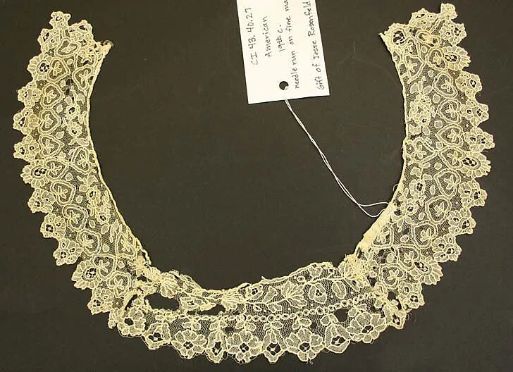Collar — Unknown
