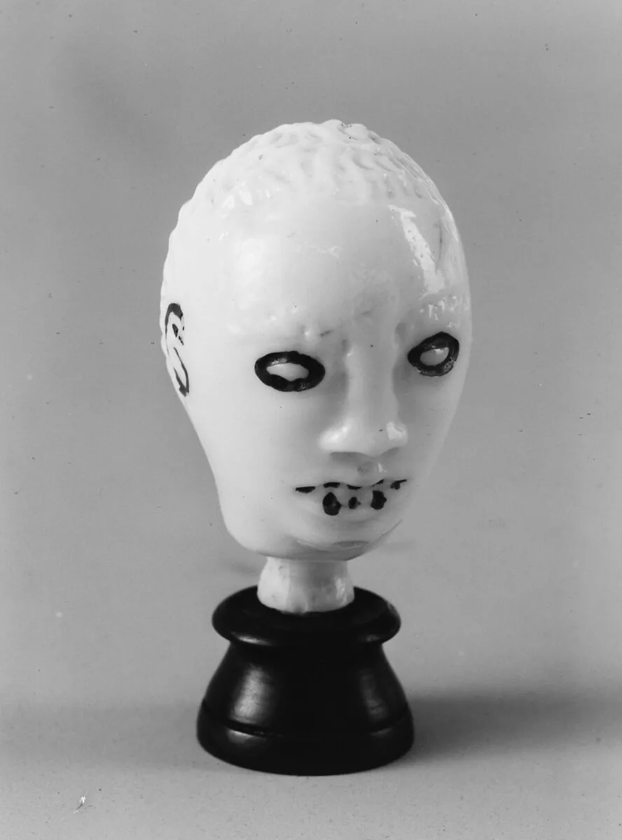Head-shaped flacon — Glasshouse of Bernard Perrot, Verrerie Royale d'Orléans