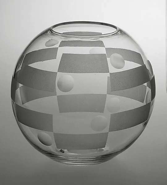 Vase — Walter Dorwin Teague|Corning Glass Works, Steuben Division