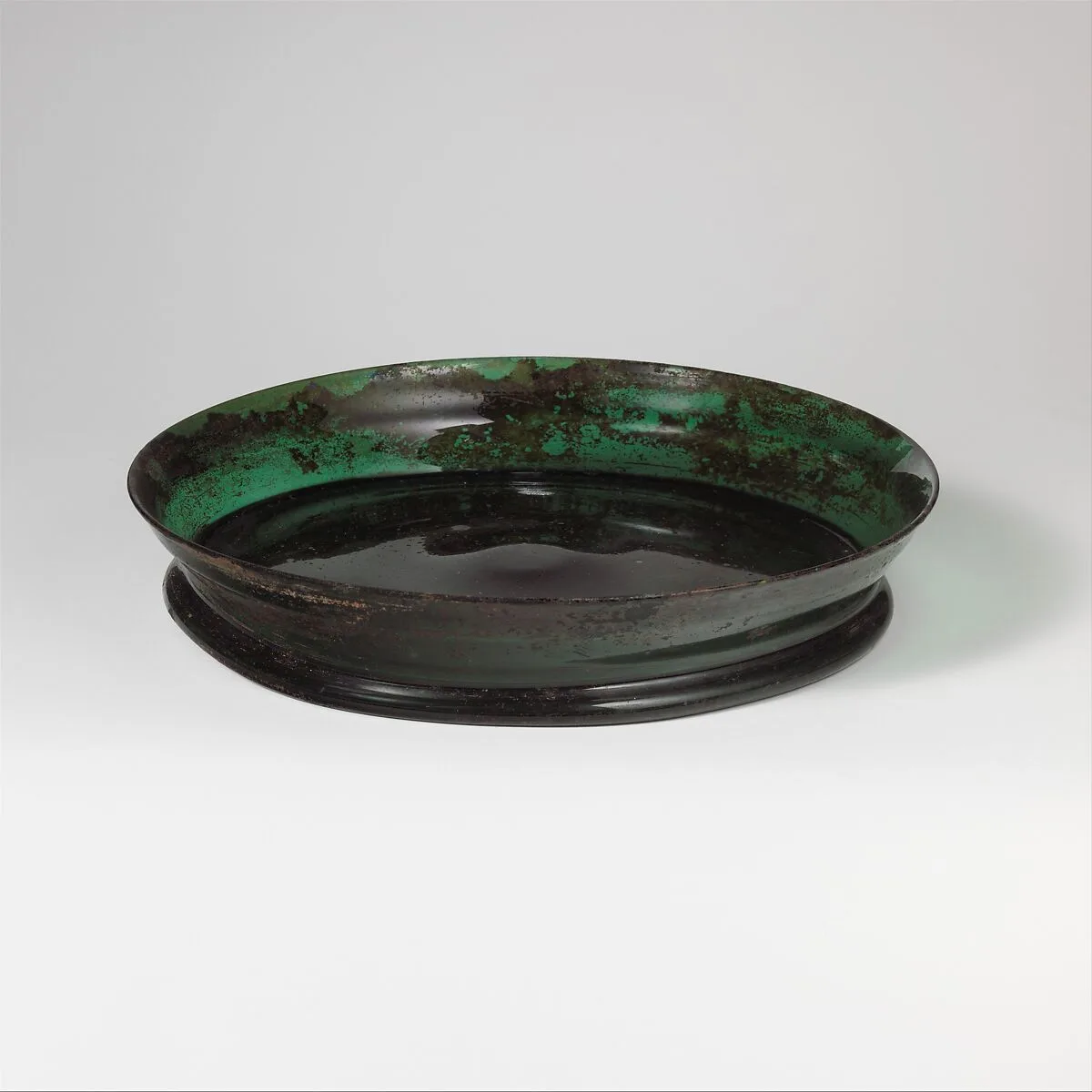 Glass dish — Unknown