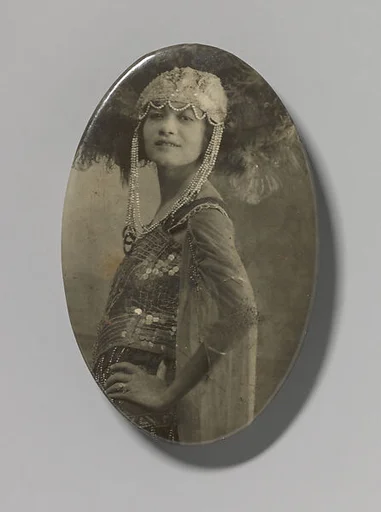 [Flapper in Beaded Headdress]
