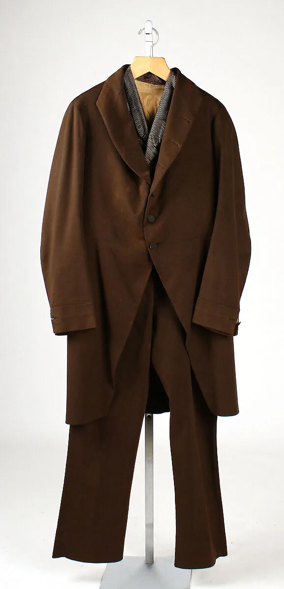Suit — Unknown