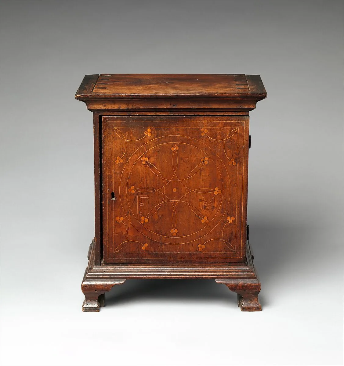 Queen Anne spice box — Unknown