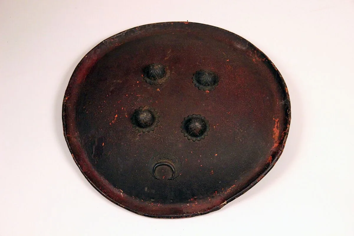 Shield (Dhàl) — Unknown