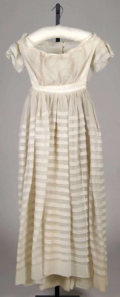 Wedding Dress — Unknown