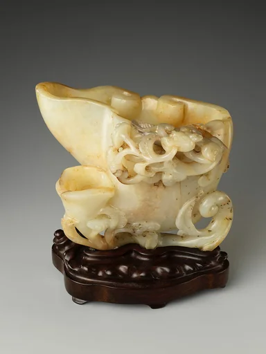 晚明　玉雕靈芝杯|Libation cup with magic fungus (lingzhi)