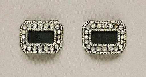 Shoe buckles