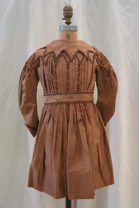Coatdress — Unknown
