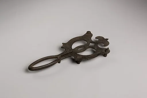 Trivet