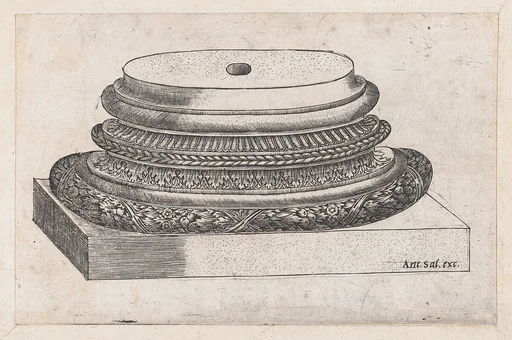 Speculum Romanae Magnificentiae: Decorated base