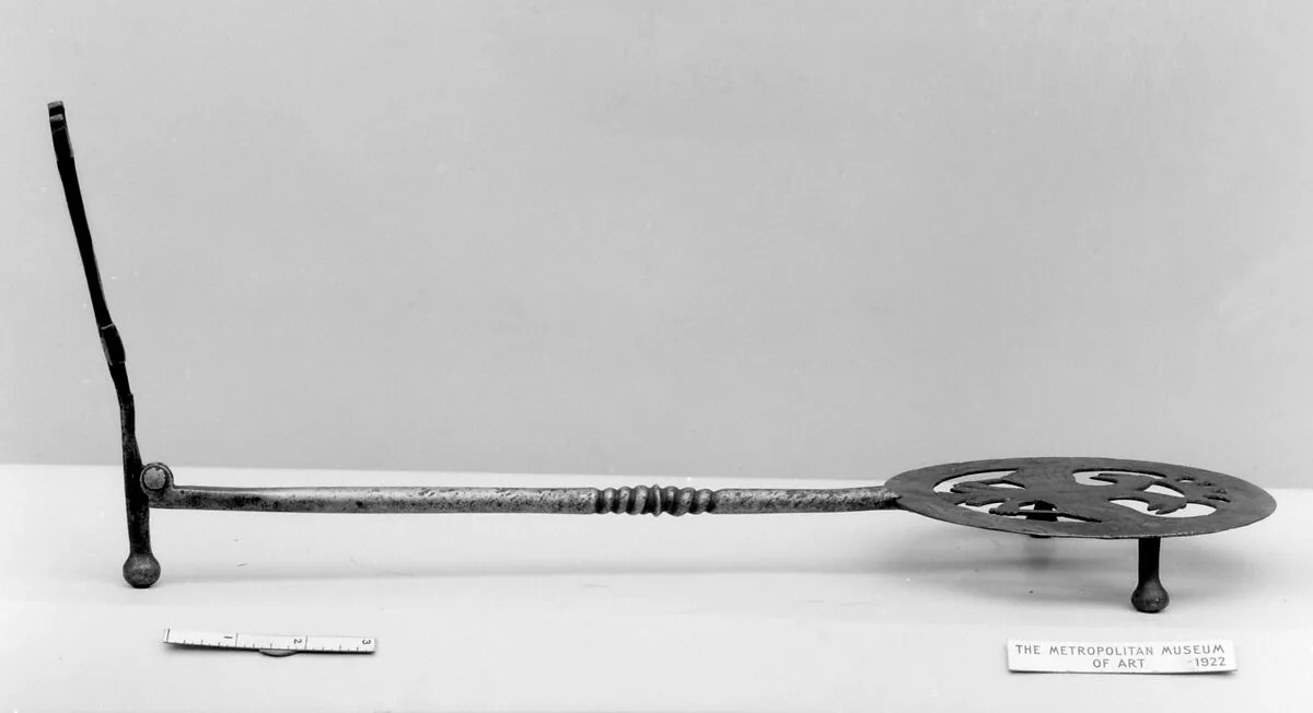 Trivet — Unknown