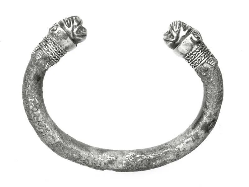 Bracelet — Unknown