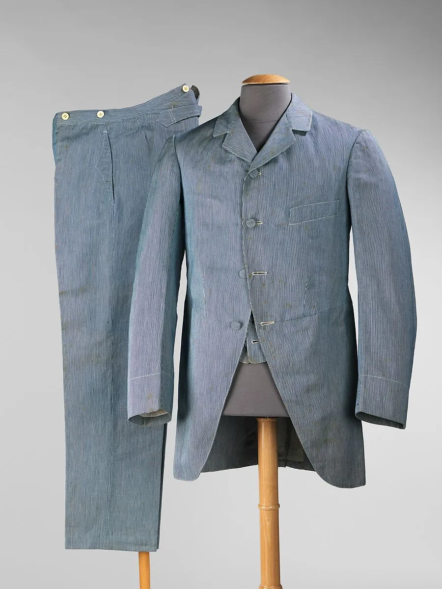 Suit — Belle Jardinière, Paris