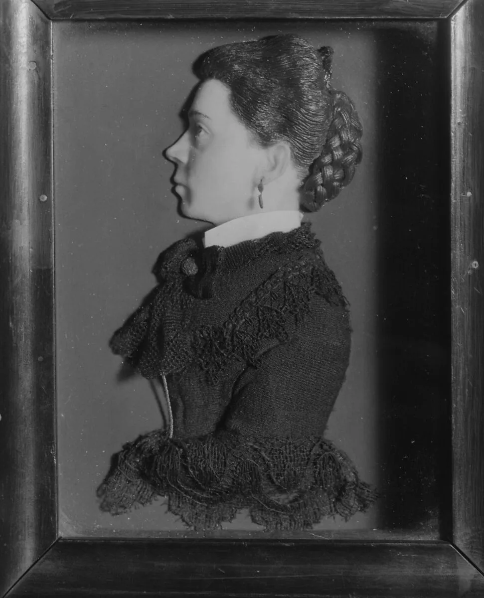 Portrait of a woman — Unknown