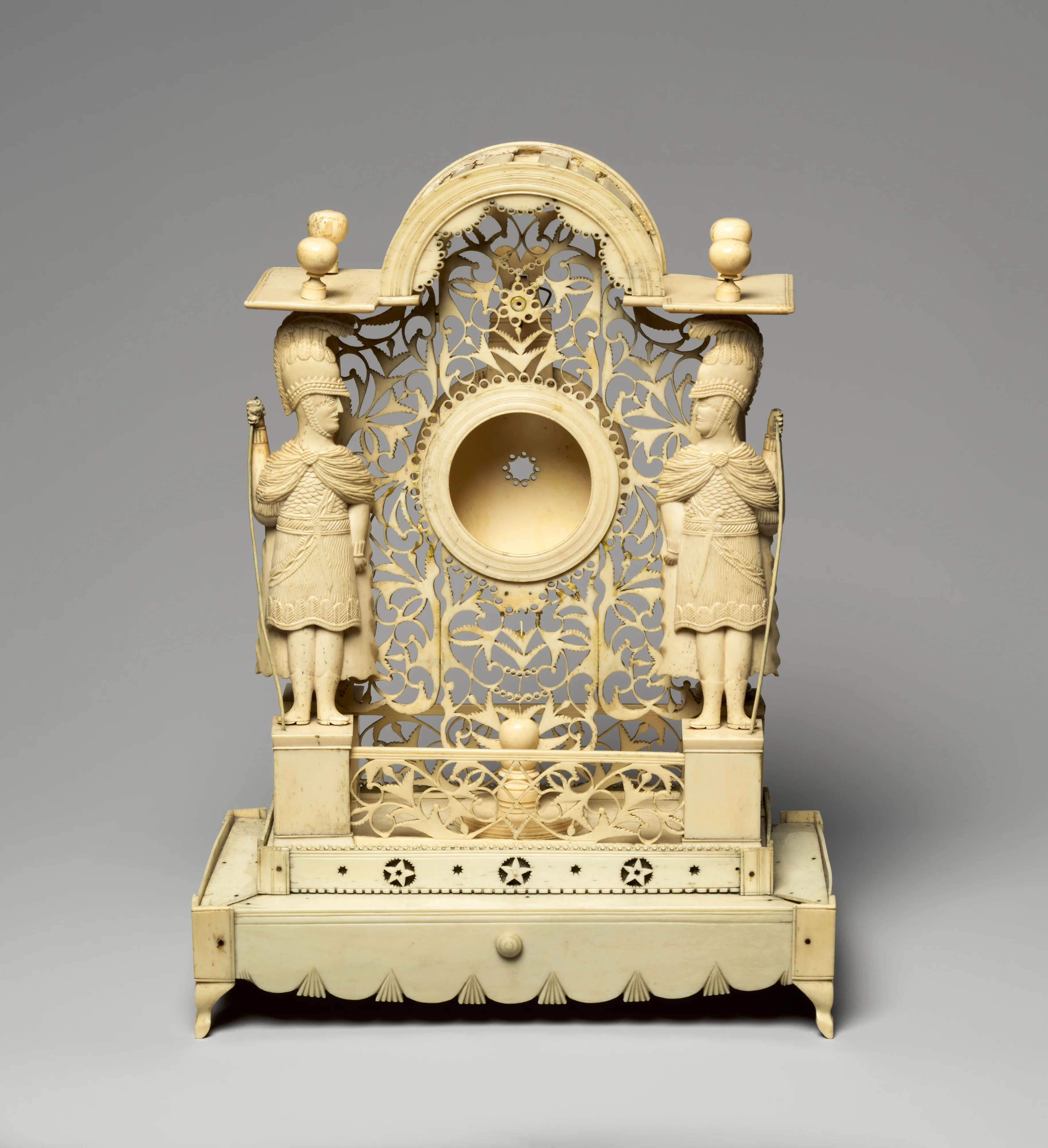 Watch stand — Unknown