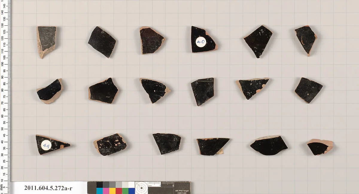 Terracotta fragments of kylikes (drinking cups) — Unknown