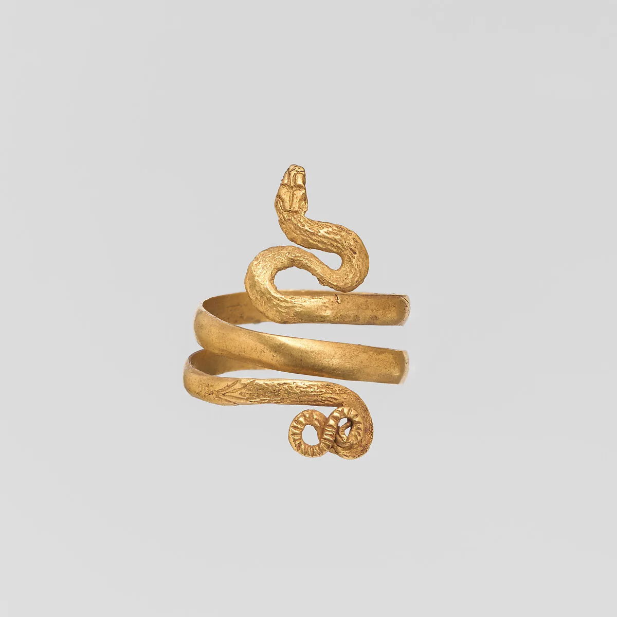 Gold snake ring — Unknown