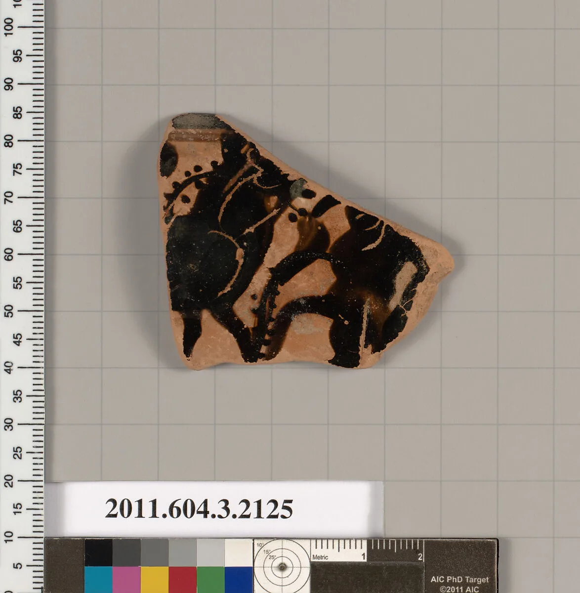 Terracotta rim fragment of a kylix (drinking cup) — Unknown
