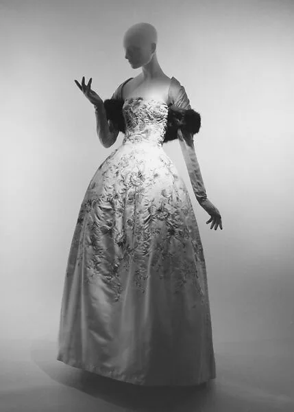 "Nuit Fraiche" — Christian Dior|House of Dior
