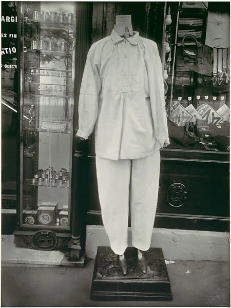 Mannequin — Eugène Atget