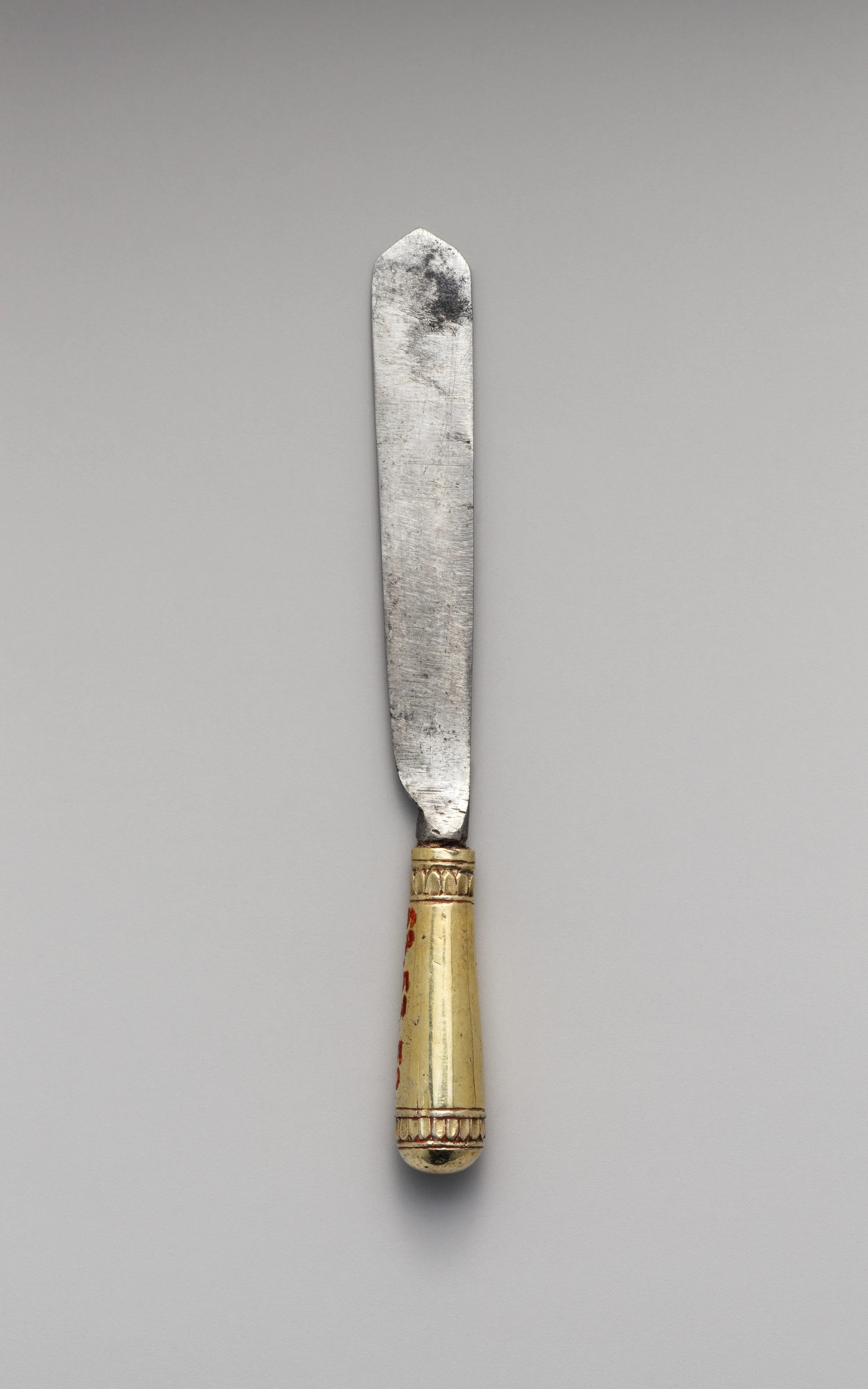 Miniature knife — Unknown