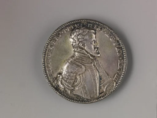 Portrait medal of Philip II (obverse); Mary Tudor Queen of England (reverse)