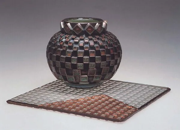 "Pie-R-Square" Vase — Michael Glancy