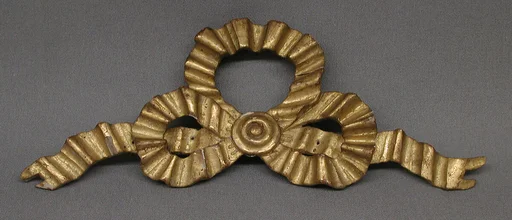 Knot of ribbon