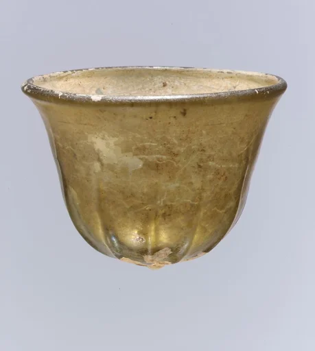 Glass Palm Cup