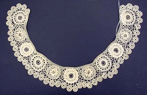 Collar