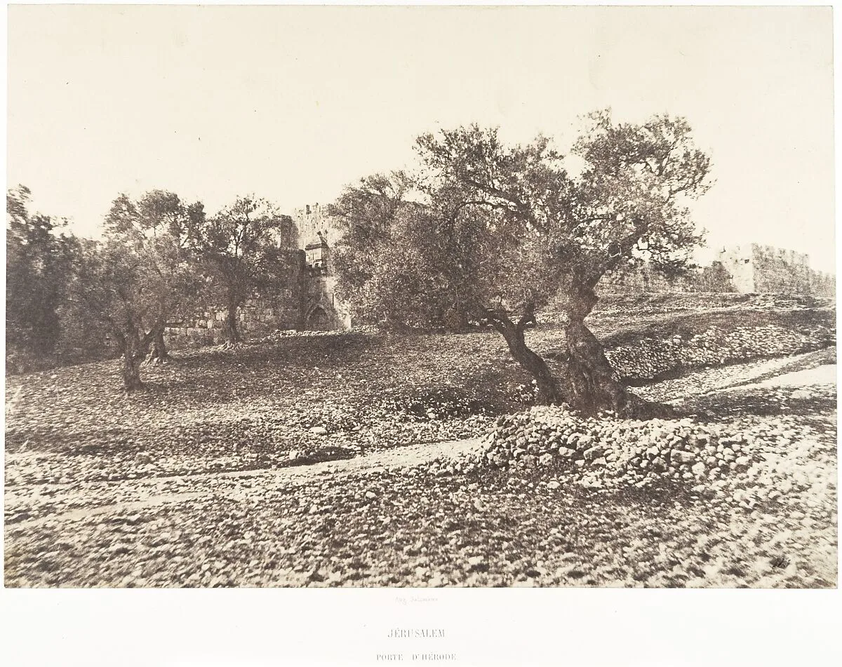 Jérusalem, Porte d'Hérode — Auguste Salzmann|Imprimerie photographique de Blanquart-Évrard, à Lille