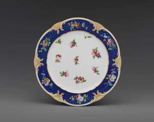 Plate (assiette à palmes)